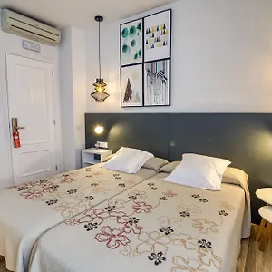 https://hostal-la-isla-mahon.balearic-islands.net